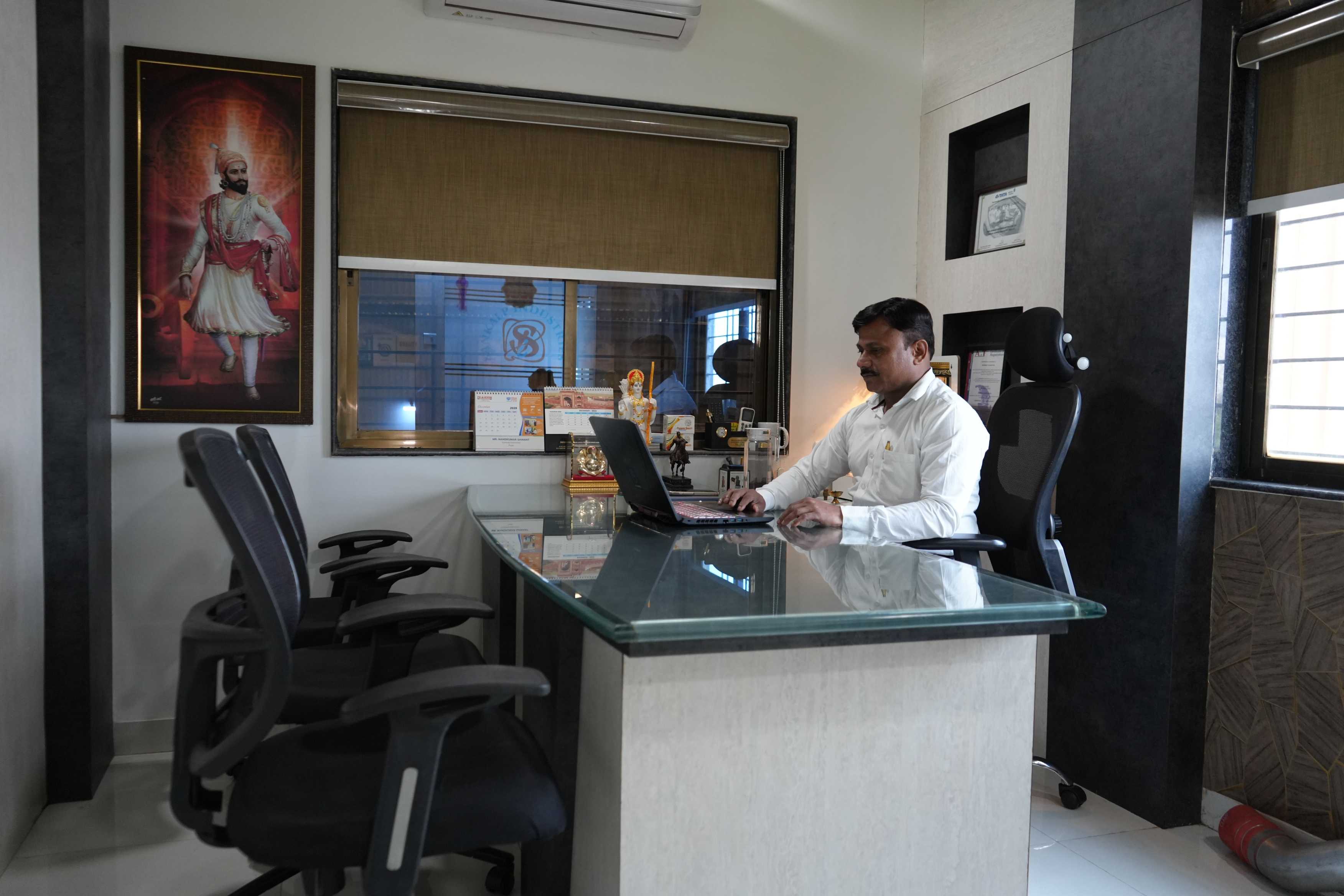 Md room with sir